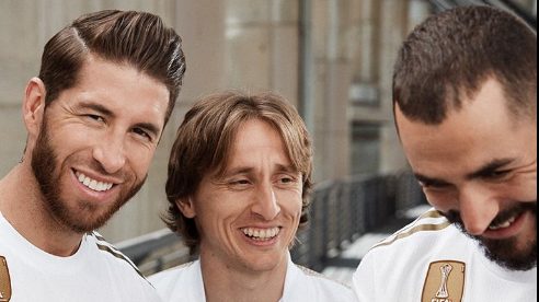 Európai sztárcsapat jelentkezett be Modricért