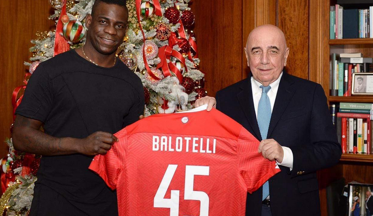 Mario Balotelli aláírt: leesett az állunk, hova igazolt – hivatalos