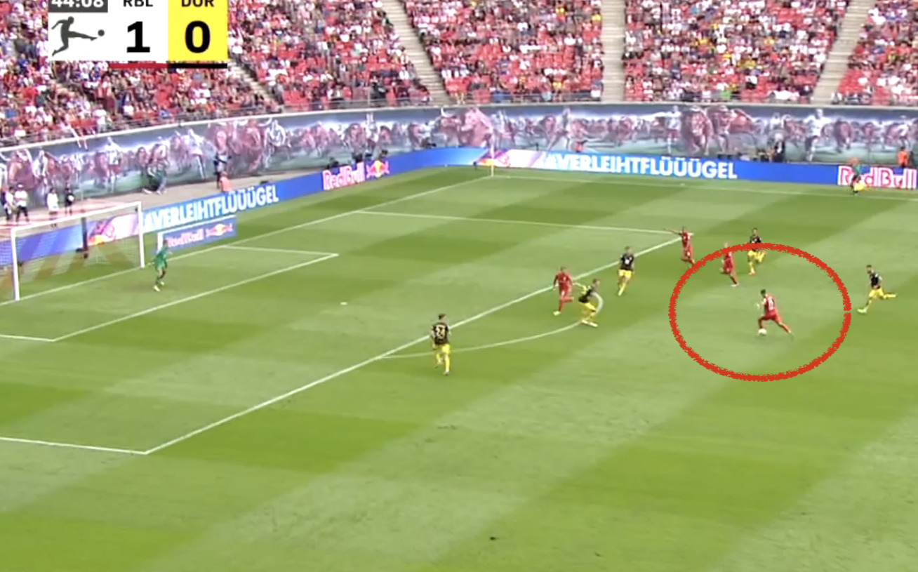Szoboszlai Dominik lábába ágyút szereltek, csodagólt lőtt a Dortmundnak – VIDEÓ